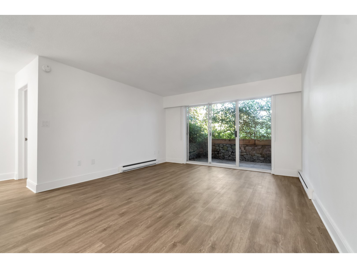 Granada Court Apartments - Photo 7