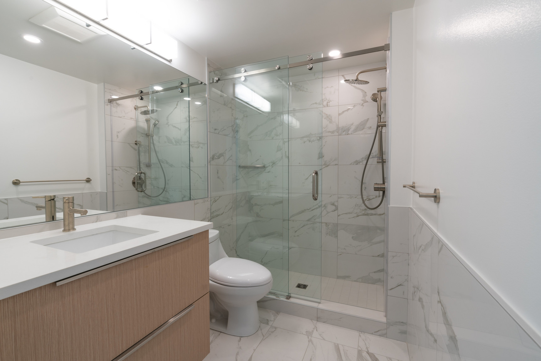 The Penthouses at Shoreline West End - Photo 24