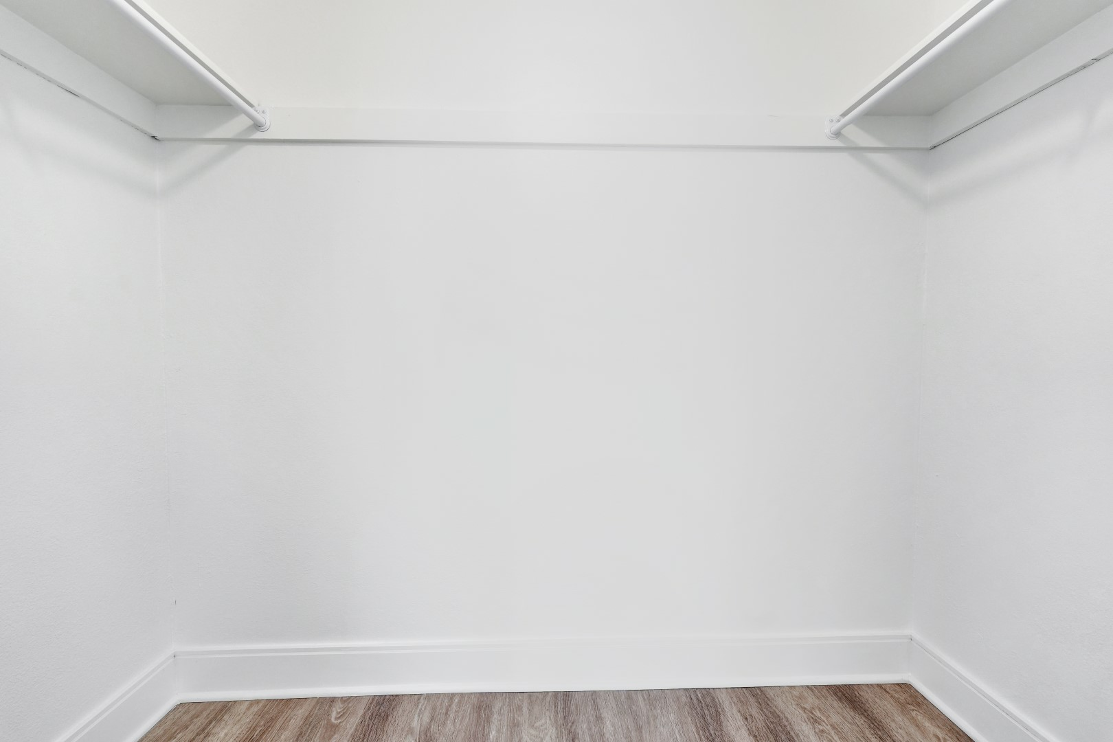4026 Quadra Apartments - Photo 19