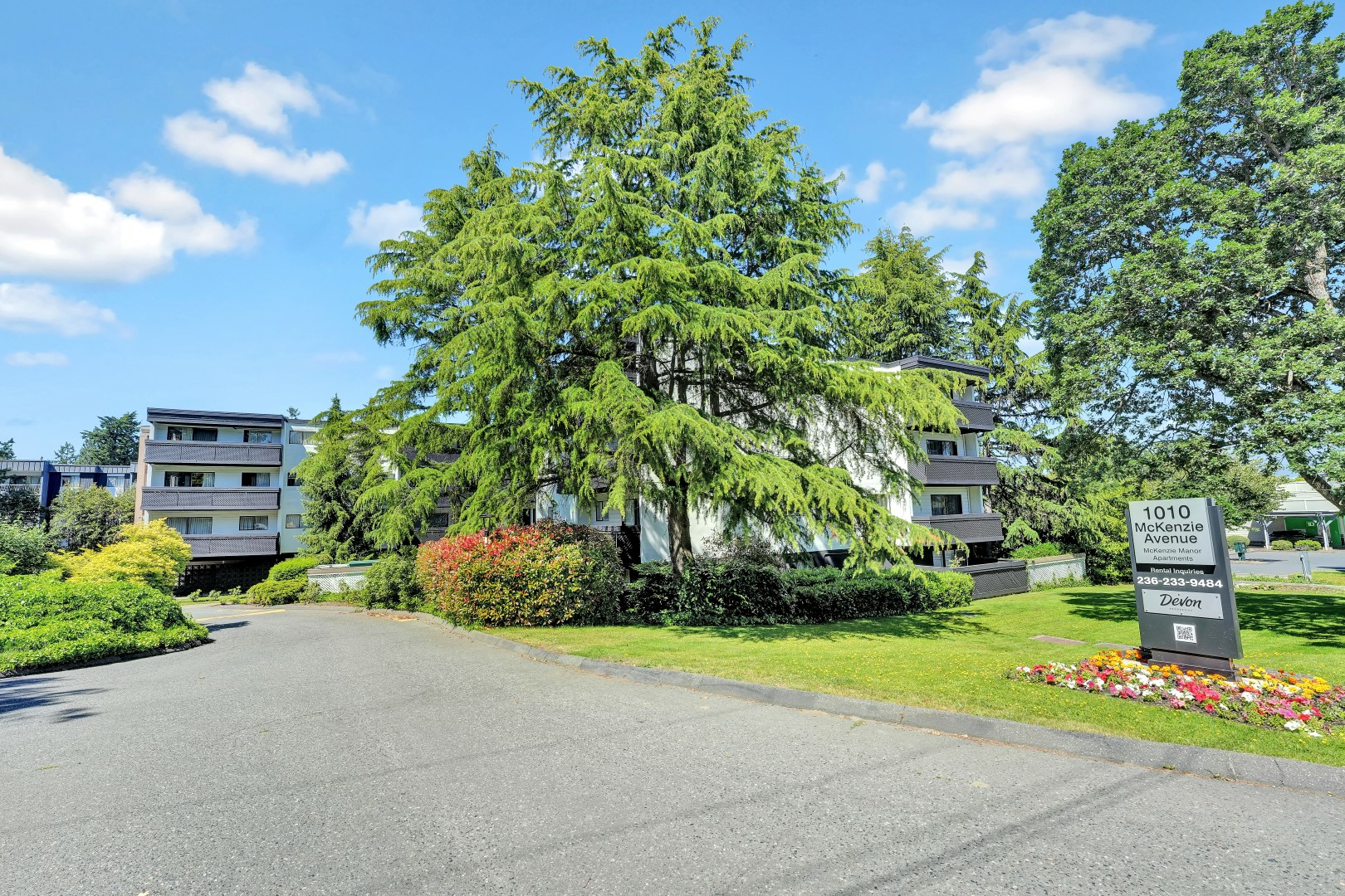 McKenzie Manor Apartments