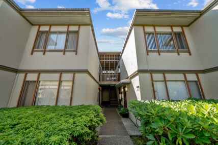 Willow Gardens Apartments - Photo 60