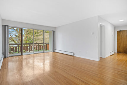Willow Gardens Apartments - Photo 17
