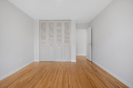 Willow Gardens Apartments - Photo 20
