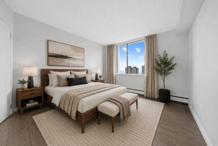 Crystal Court Apartments - Photo 7