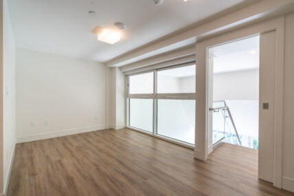 The Penthouses at Shoreline West End - Photo 18