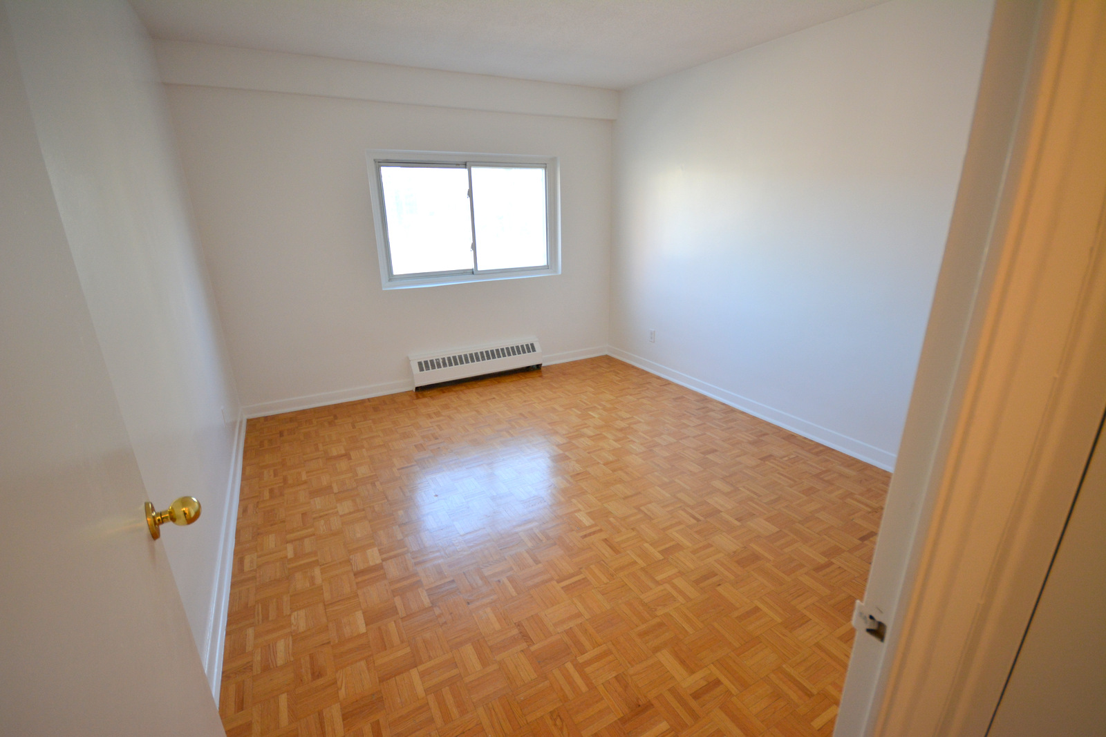 60 Daly Avenue -Canadiana Apartments - Photo 39