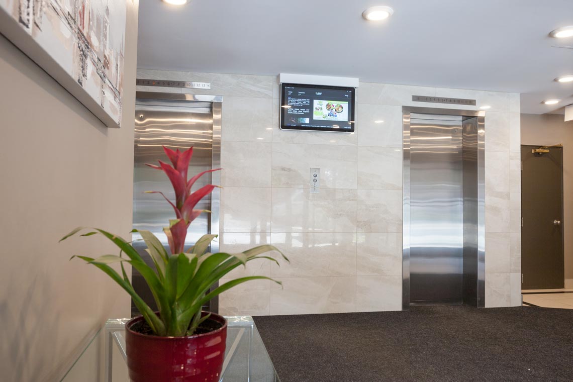 335 MacLaren St. - Photo 5