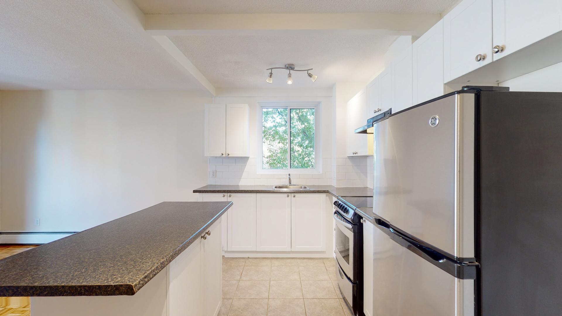 10 Burnside Ave. - Photo 18