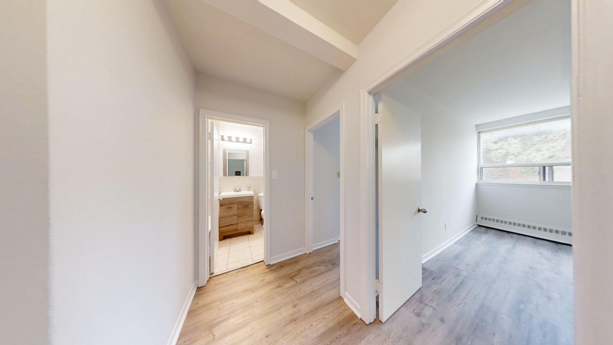10-20 Bergamot Ave - Photo 8