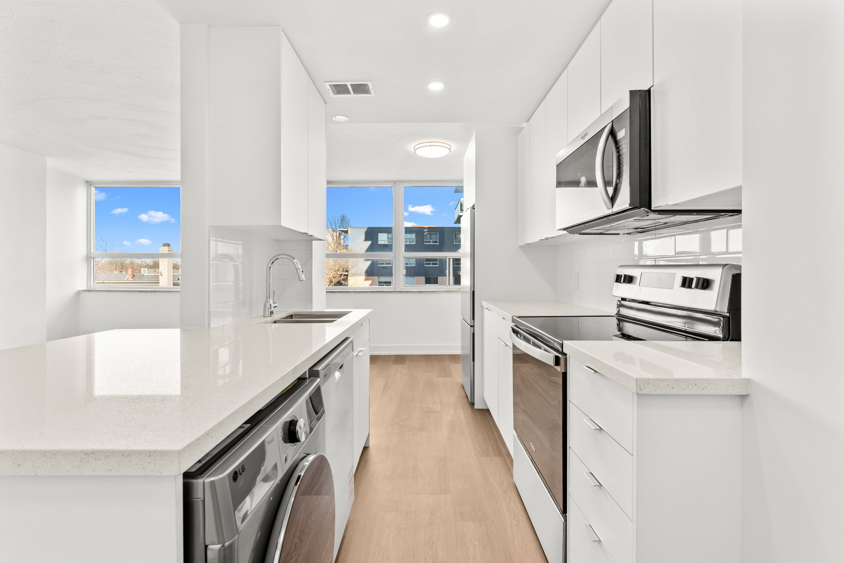 Blue Forest Apartments - Photo 25