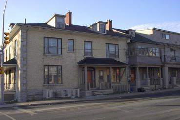 196 Queen Street