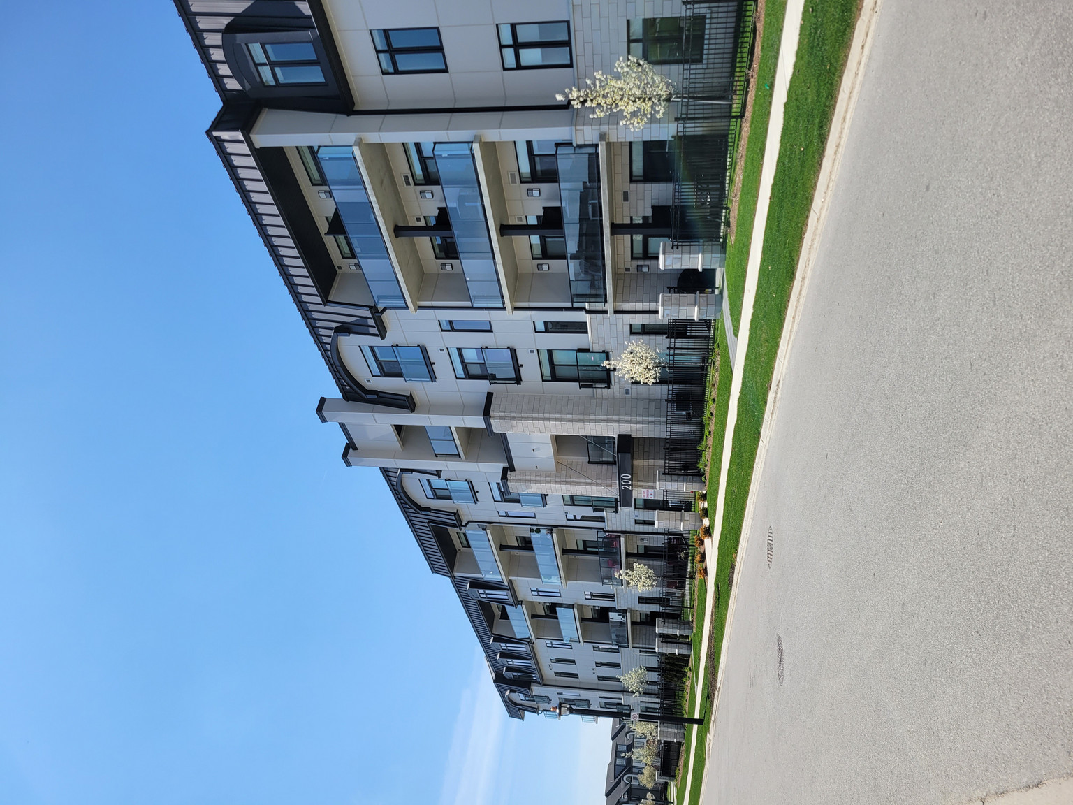 Bellevue North - Photo 6