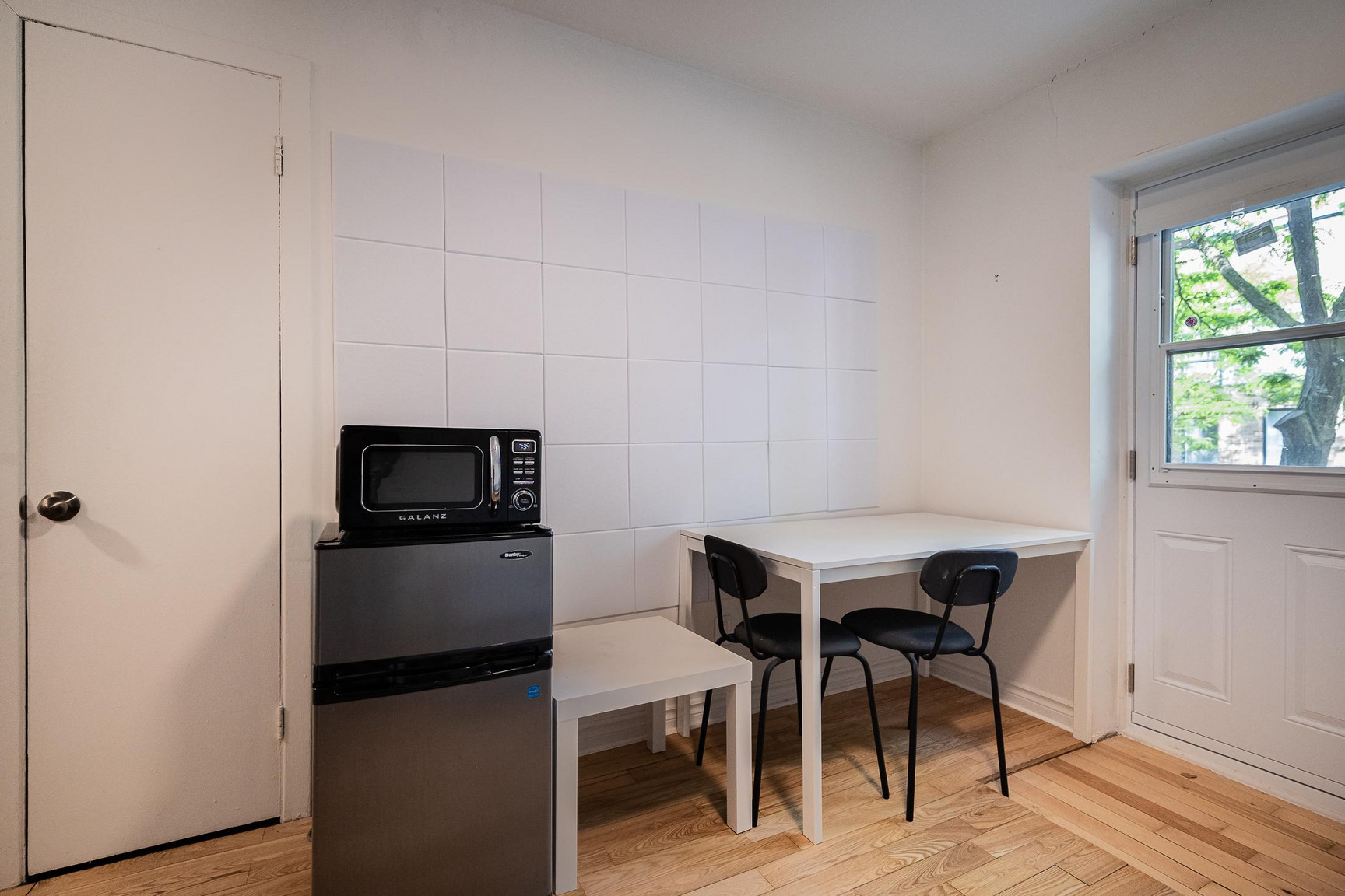 820 Roy Est  - Photo 14