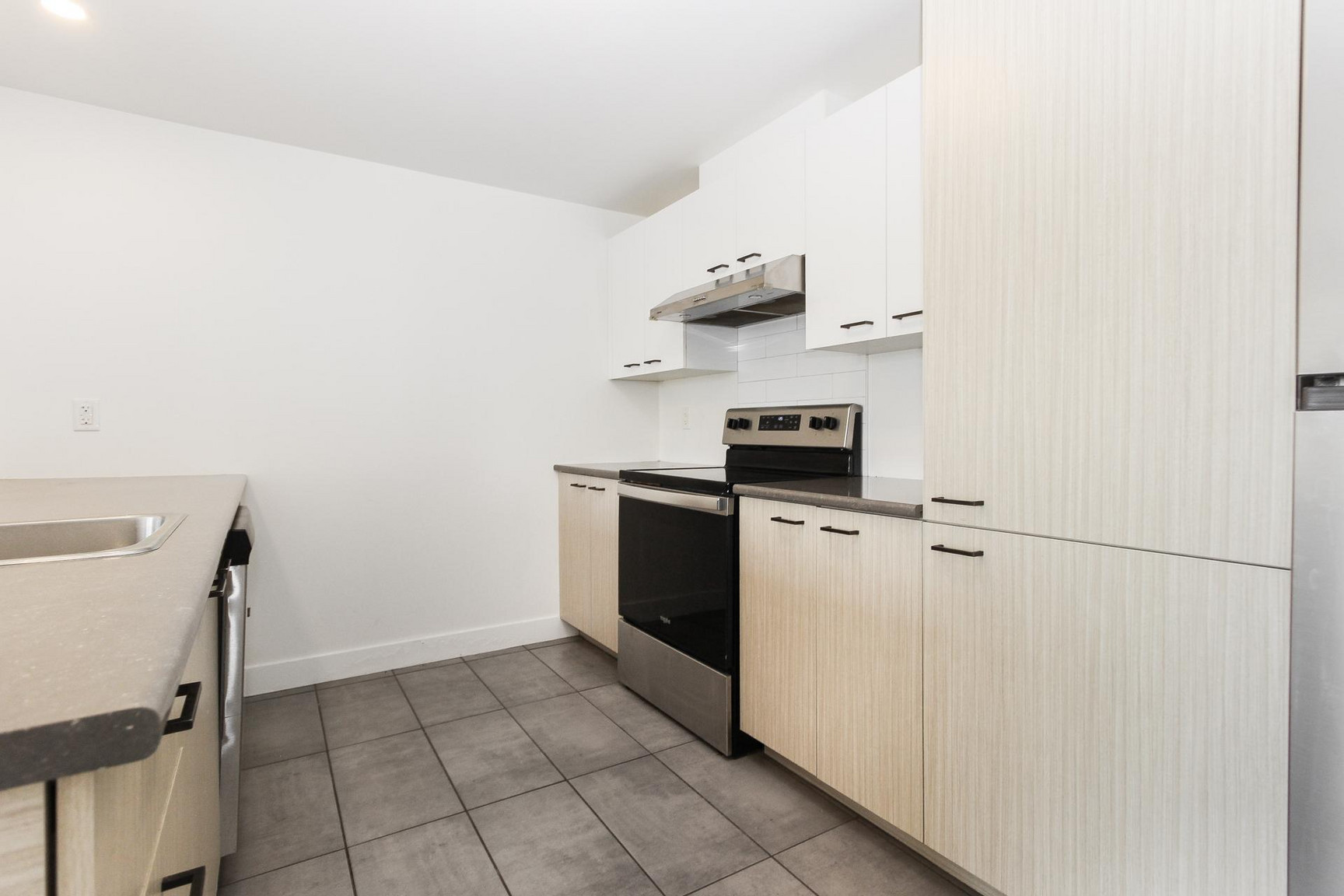 775 Place George Dor - Photo 27