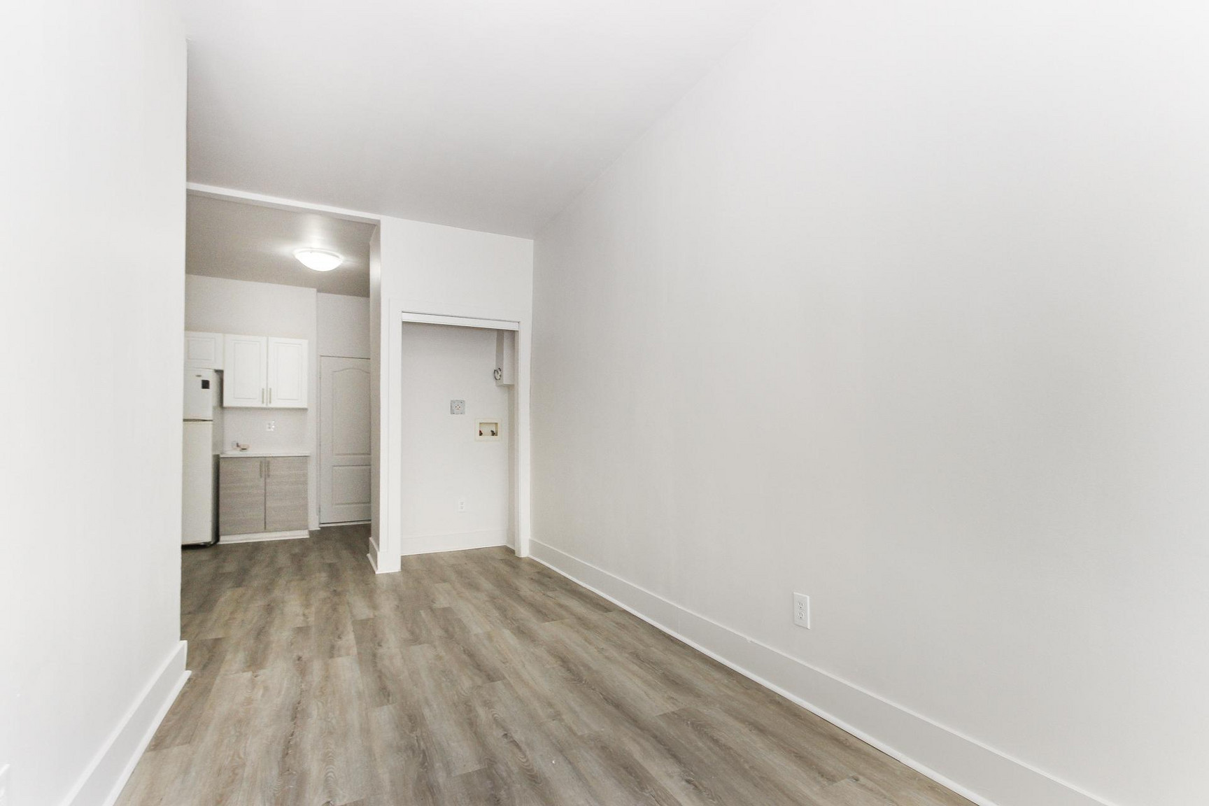 6637 St. Denis  - Photo 10