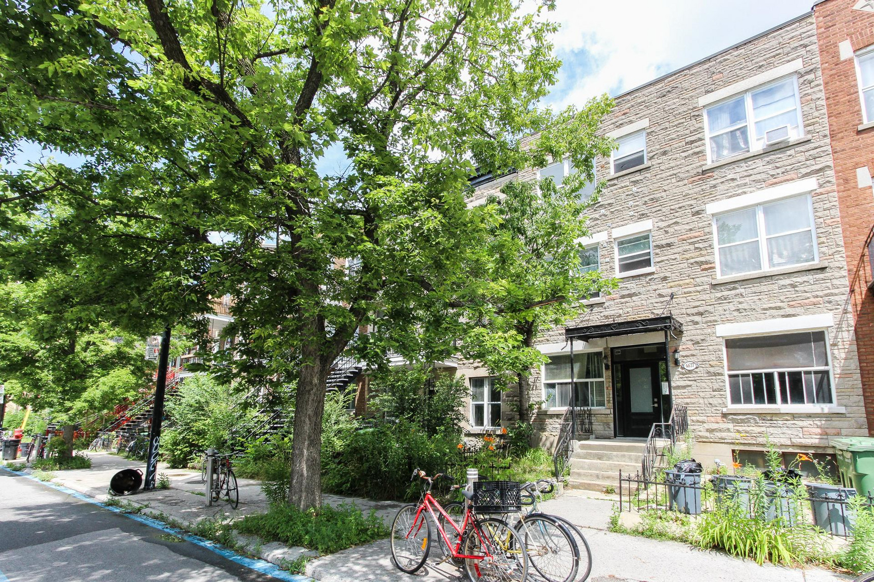 6637 St. Denis  - Photo 30