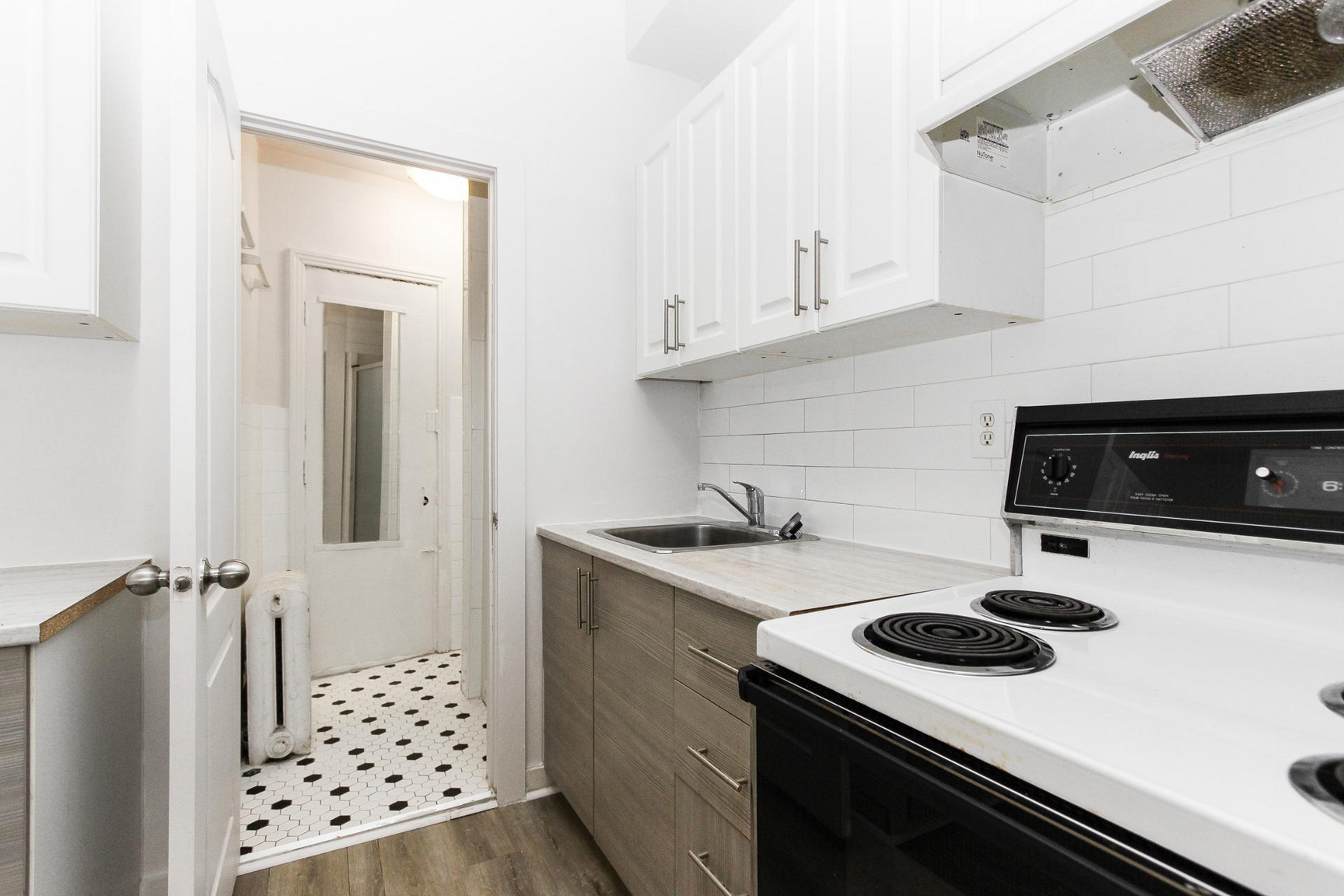 6637 St. Denis 