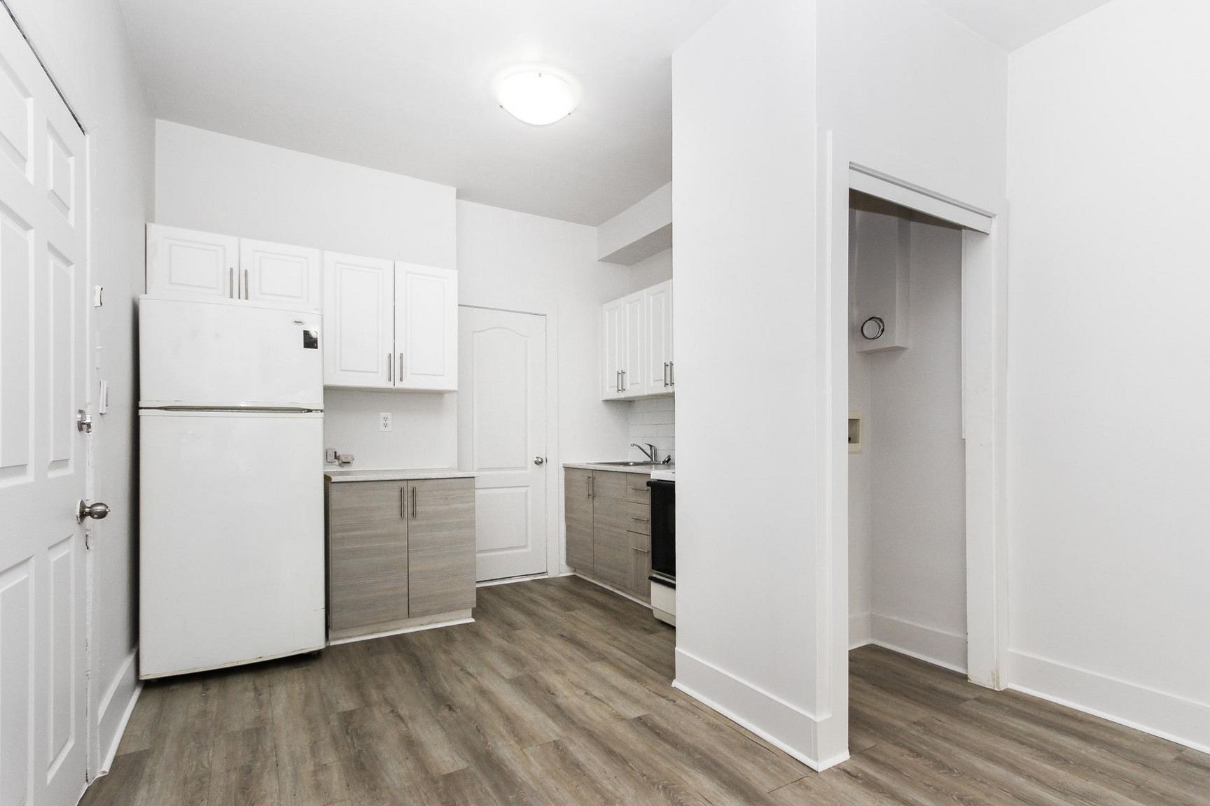 6637 St. Denis  - Photo 6