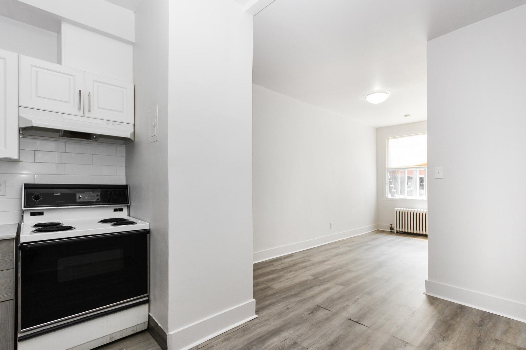 6637 St. Denis  - Photo 16