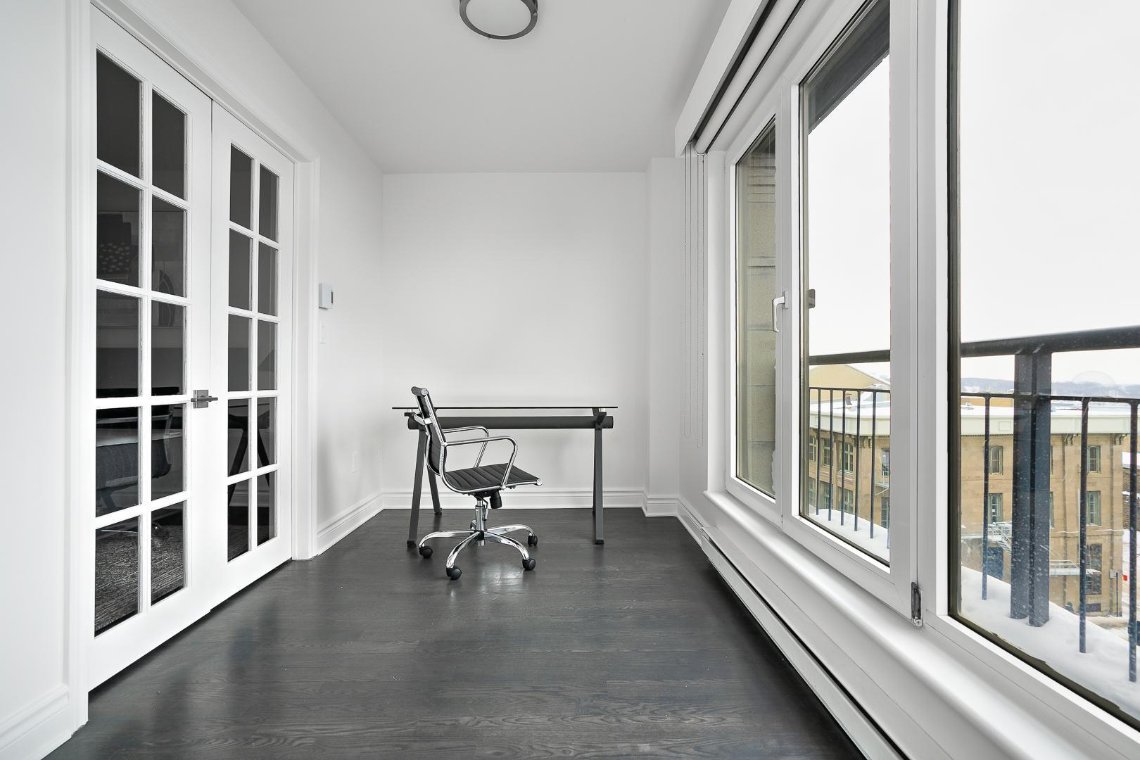 329 Notre-Dame East - Photo 33