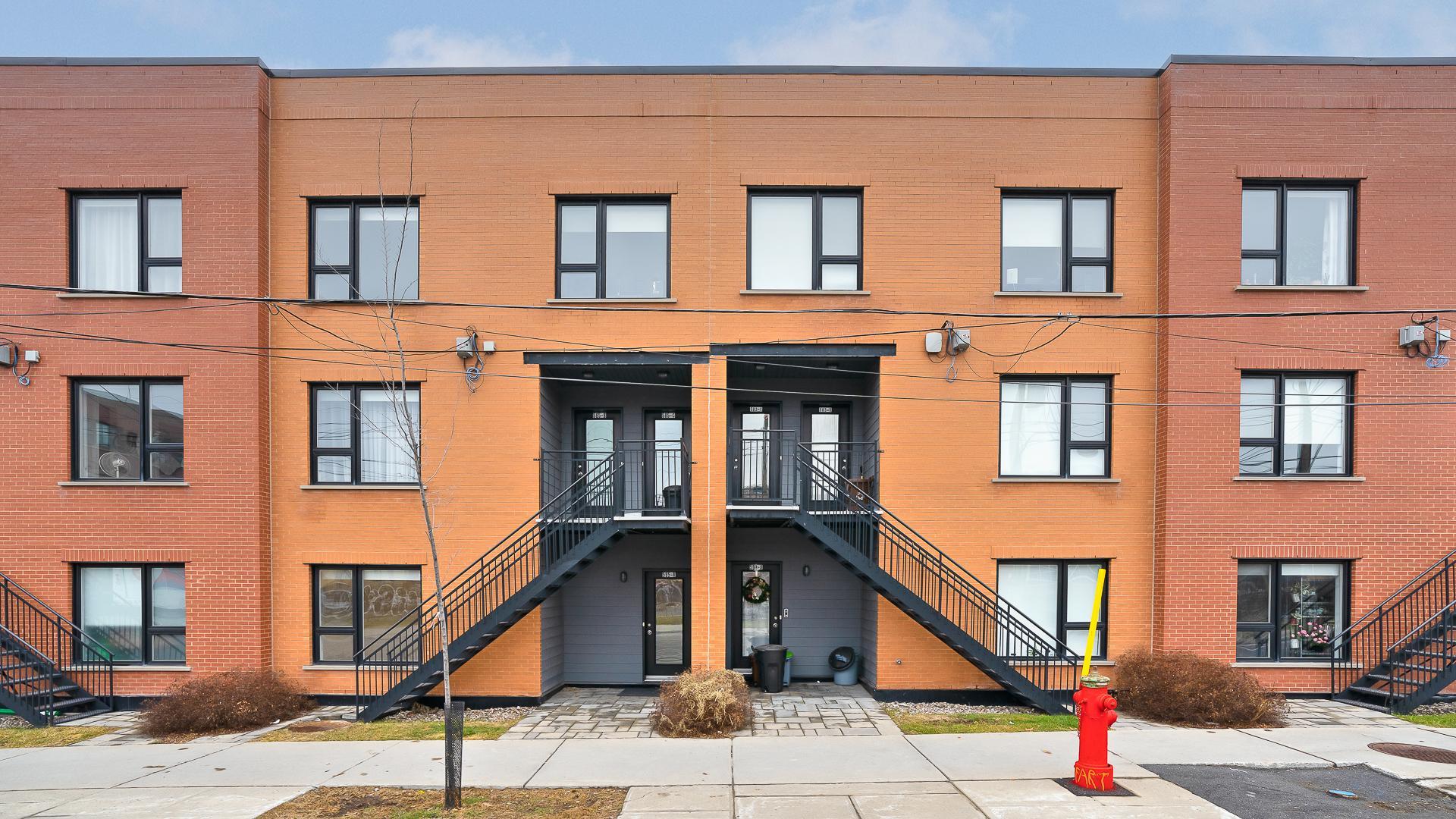 575 Courcelle St - Photo 45