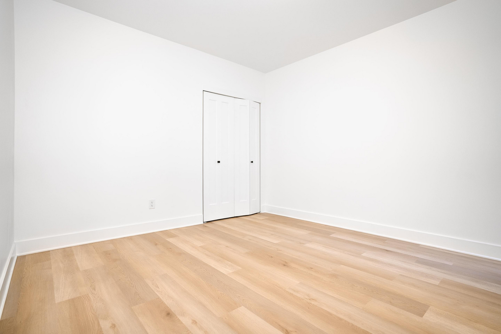2112 Claremont - Photo 24