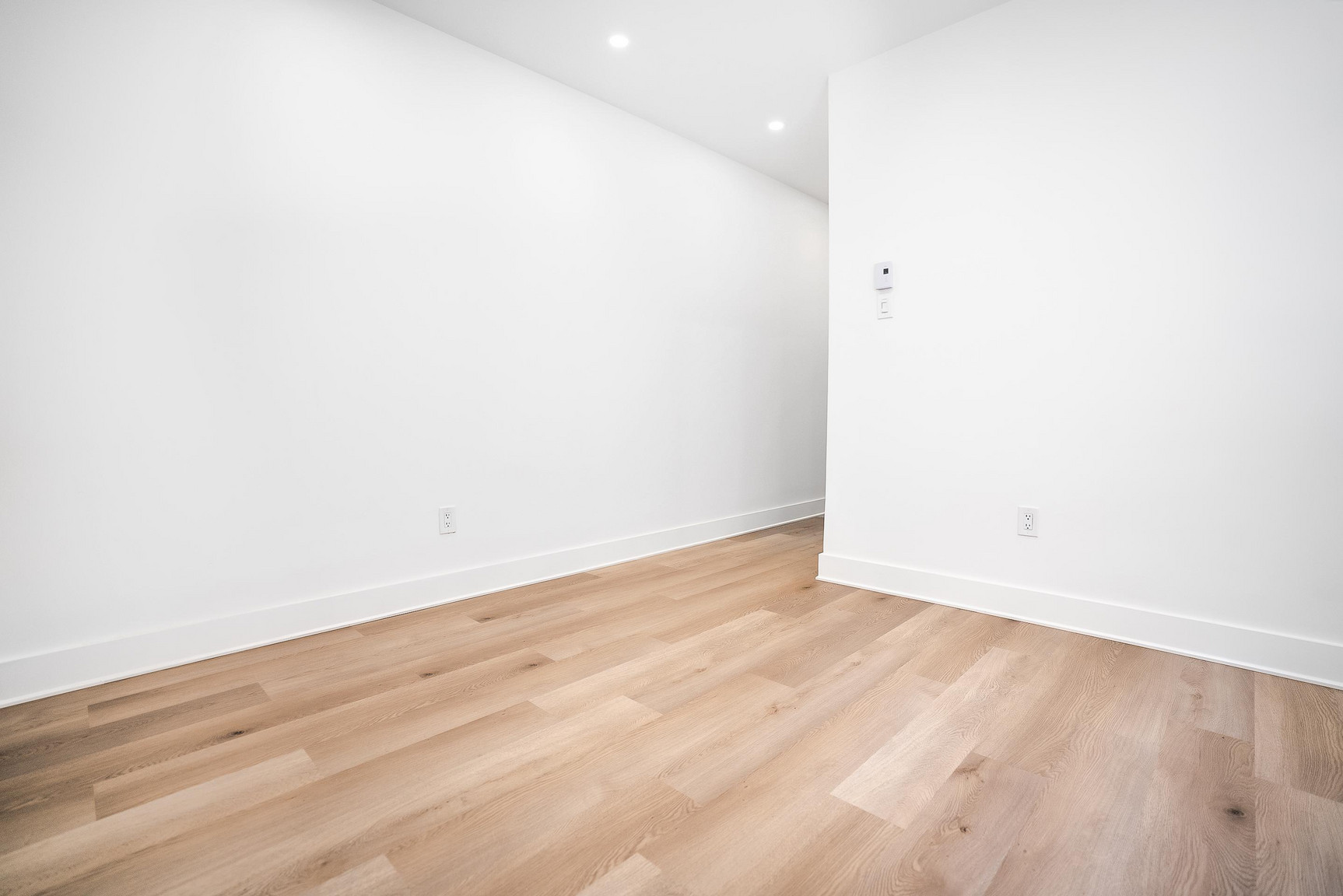2112 Claremont - Photo 16