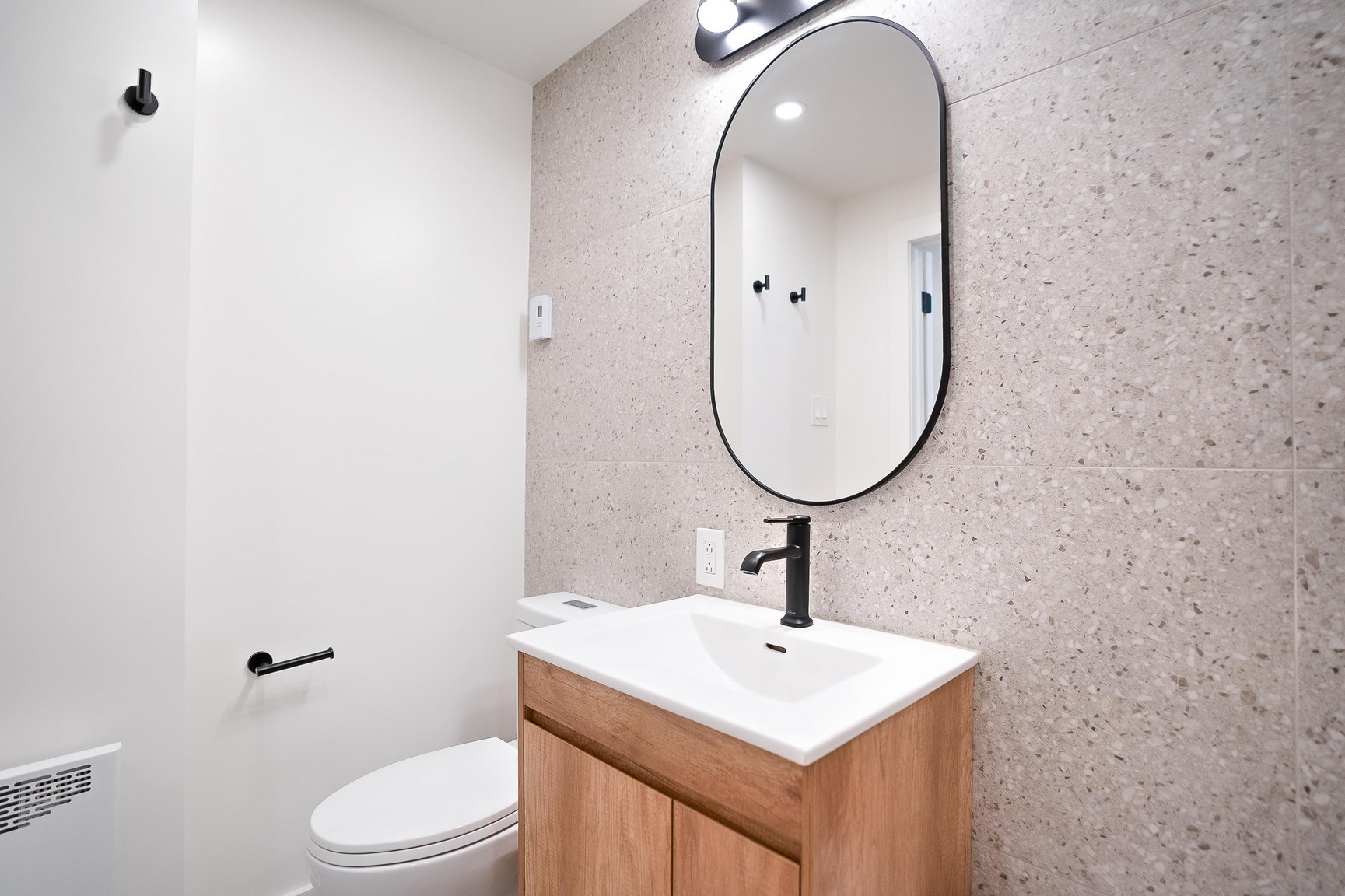 The Mile-End - Douek.ca - Photo 34