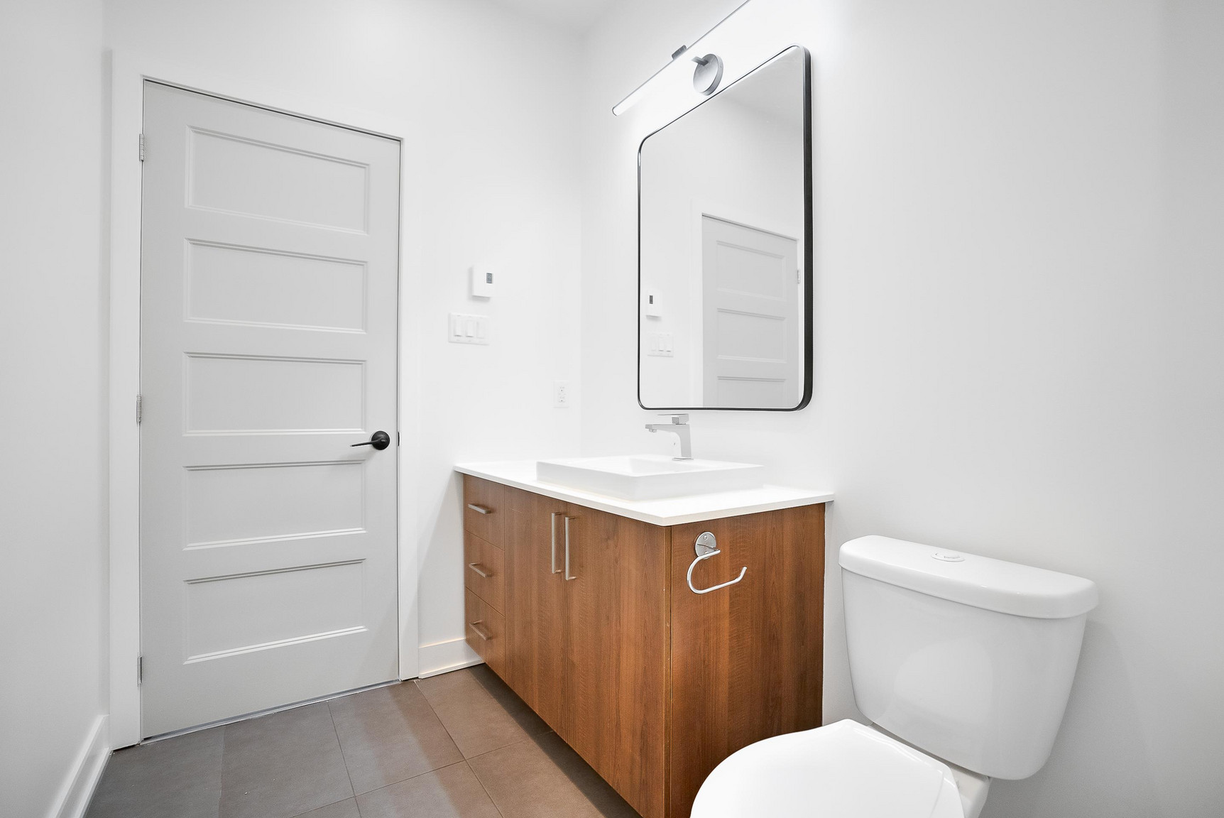 575 Courcelle St - Photo 29