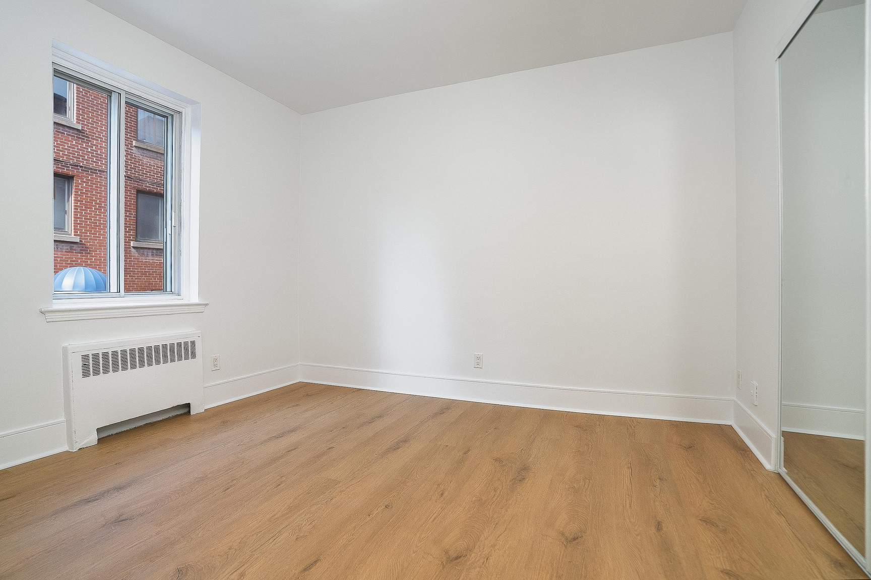 2120 Van Horne - Douek.ca - Photo 21