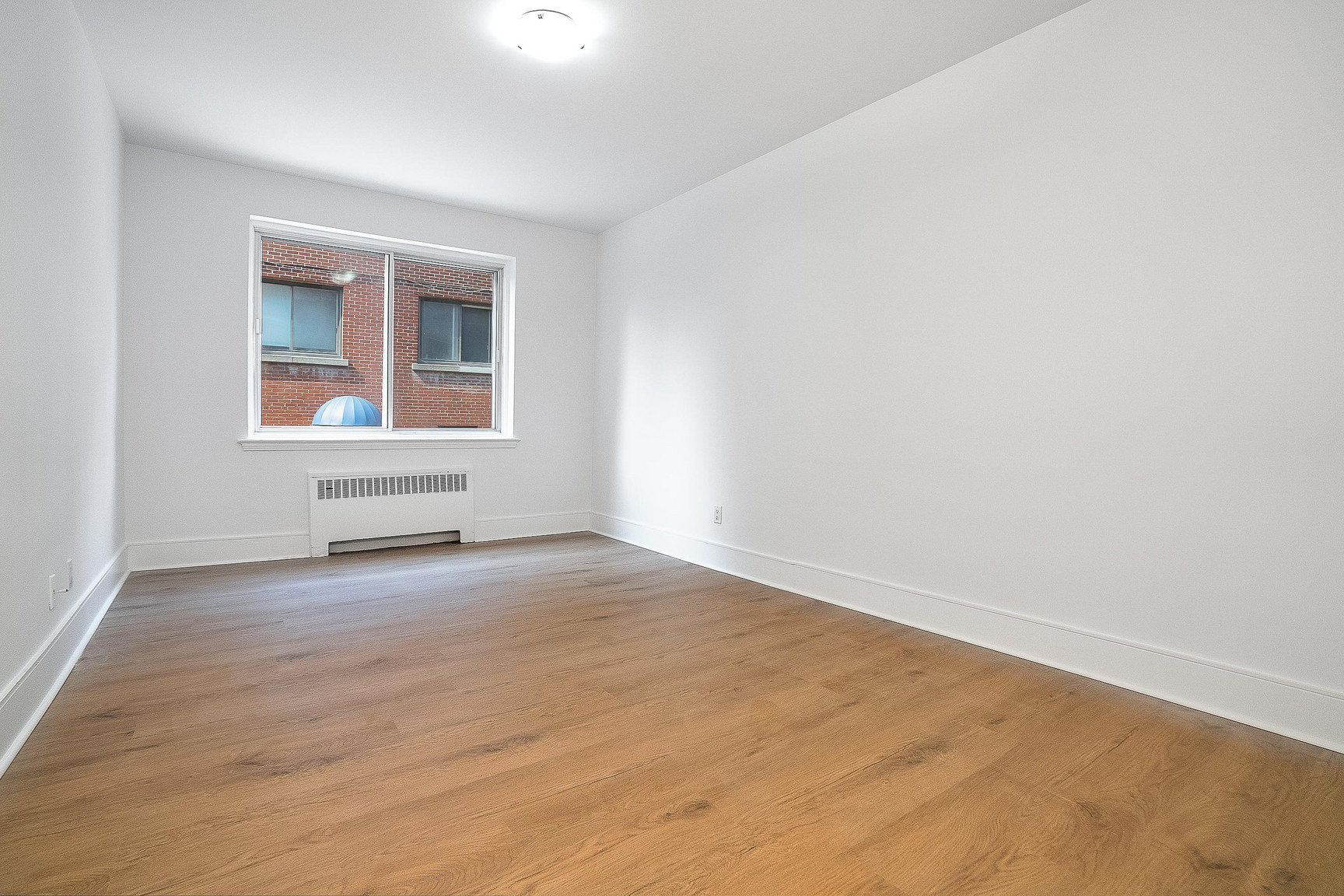 2120 Van Horne - Douek.ca - Photo 13