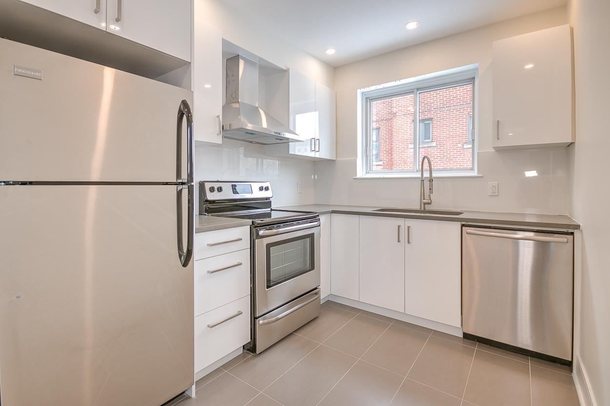 2120 Van Horne - Douek.ca - Photo 3
