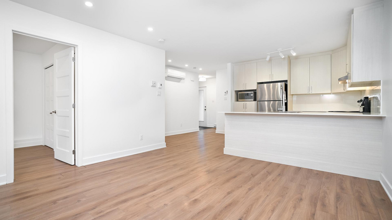 Le Rolland Rental Condos in SaintHenri Douek Apartments