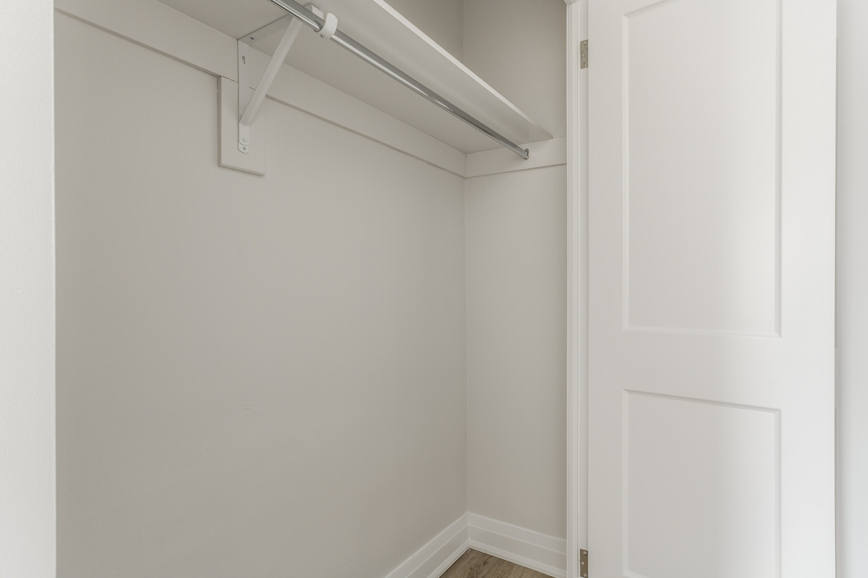 3141 Jaguar Valley Drive  - Photo 11