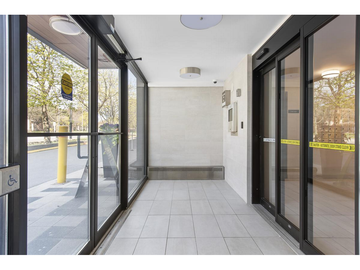 3045 Queen Frederica Drive - Photo 15