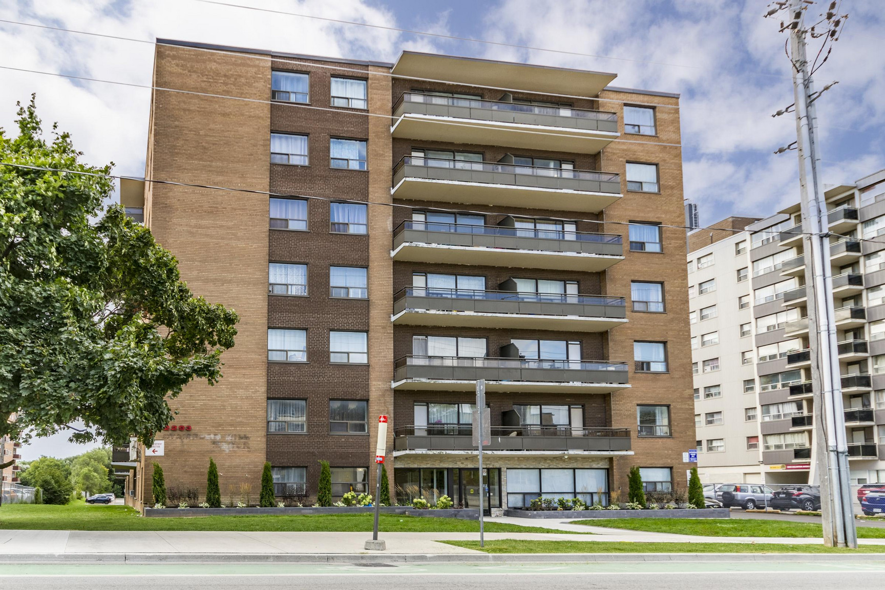 2293 Eglinton Avenue East - Photo 24