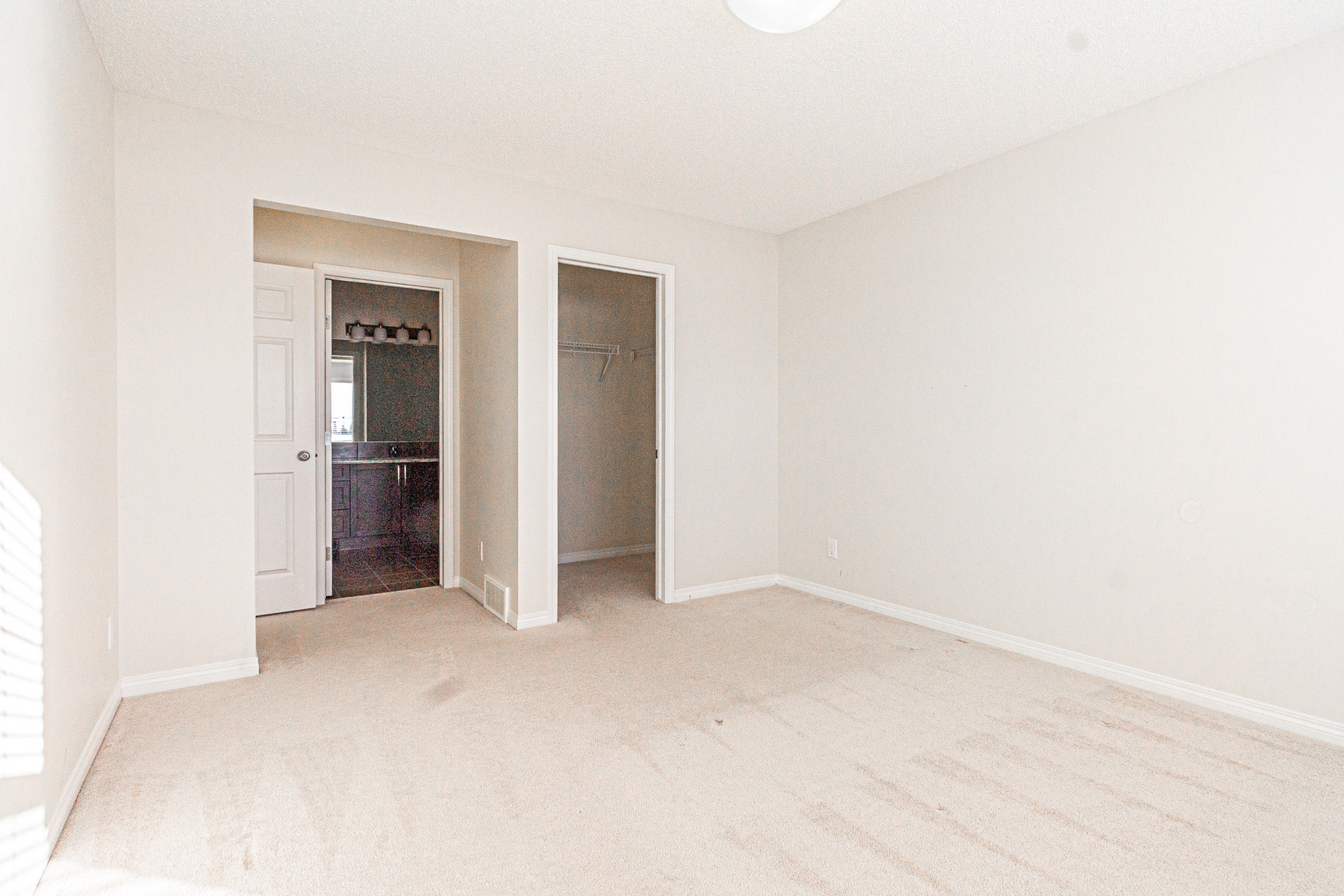 Beautiful Modern 3 Bed + 2.5 Bath Home in the Heart of Walden SE - Photo 14