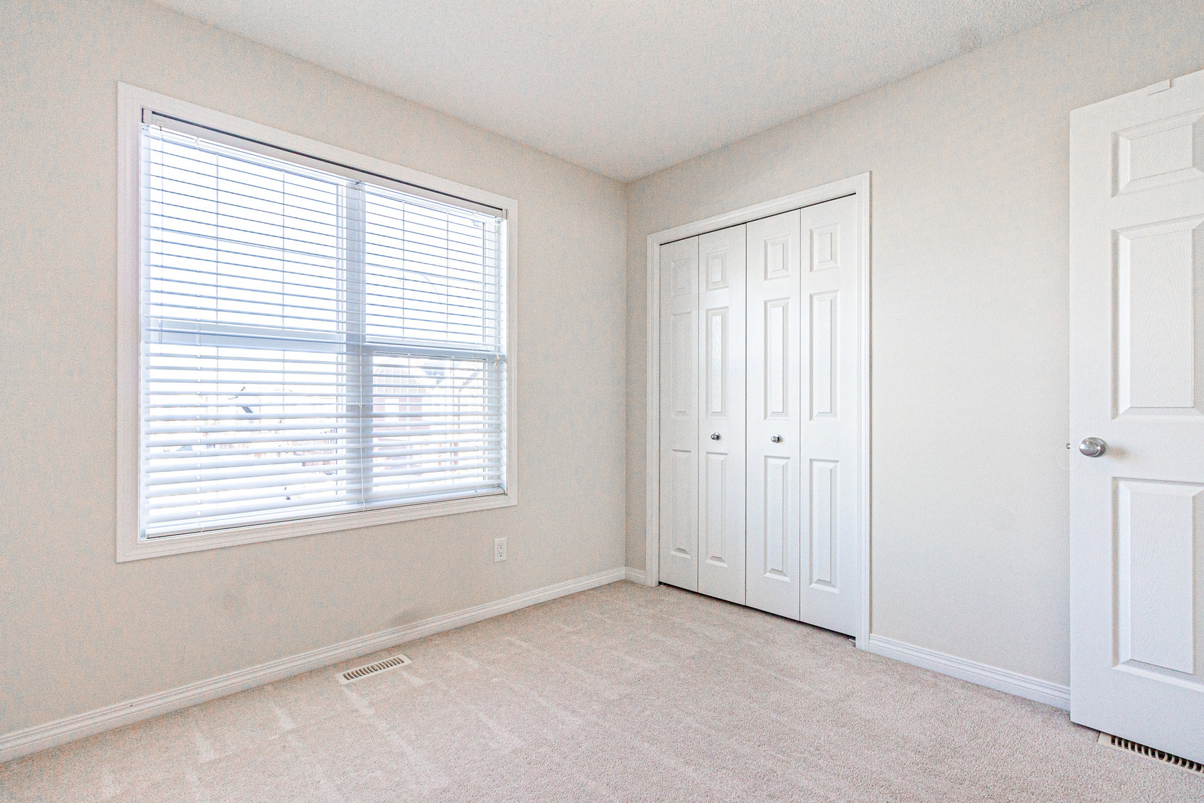 Beautiful Modern 3 Bed + 2.5 Bath Home in the Heart of Walden SE - Photo 19