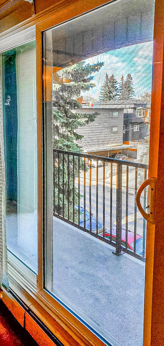 Charming 1 Bedroom Condo in South Calgary | Prime Inner-City Living - Photo 20
