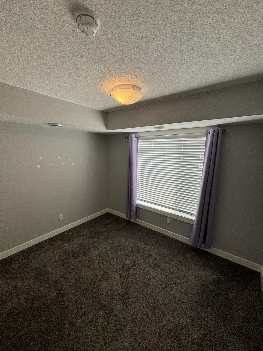 BEAUTIFUL Two Bedroom + 1 Bath Townhouse w/ A/C in Livingston!  - Photo 10