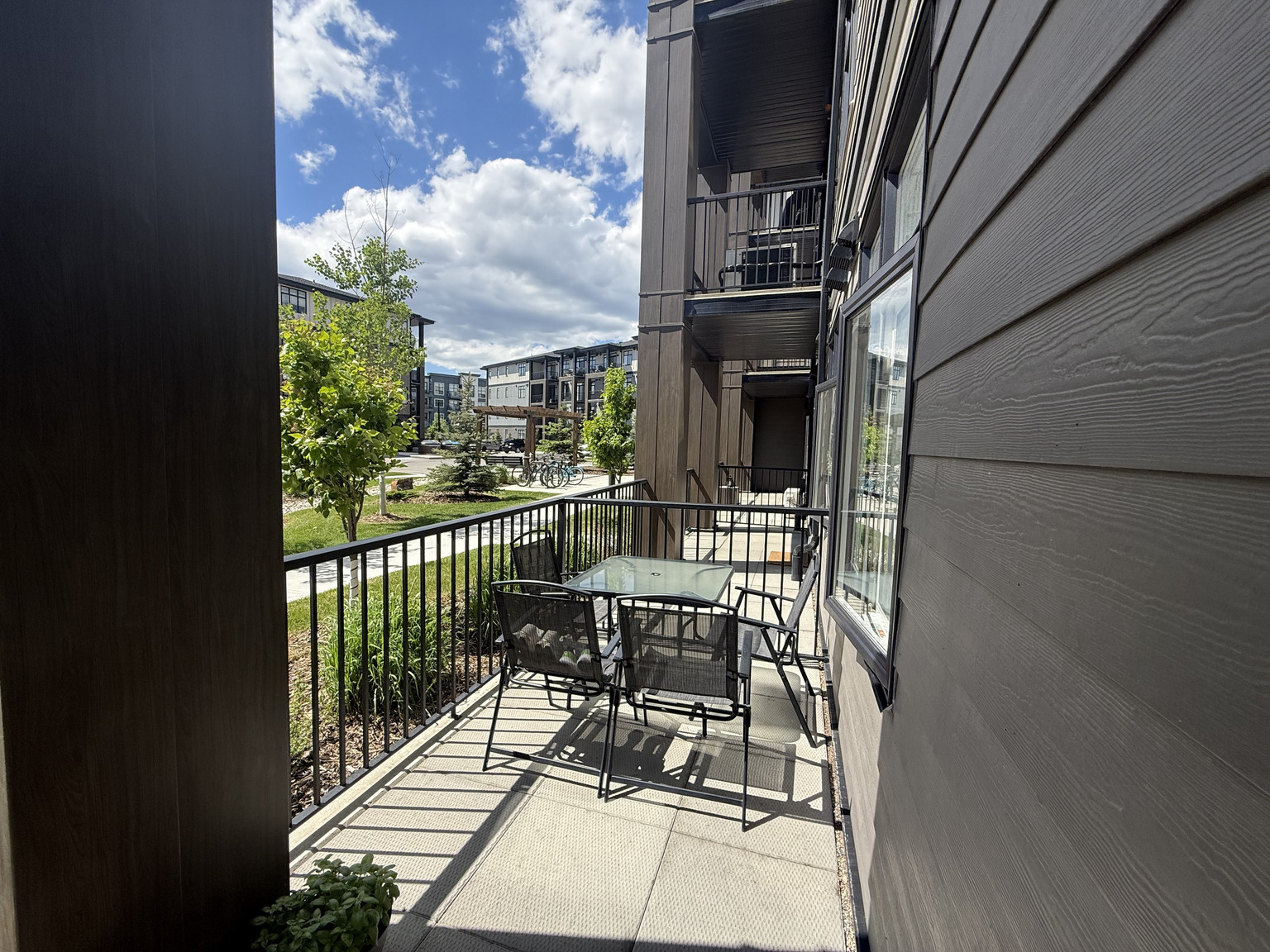 Beautiful Main Floor Condo | 2 Bedrooms + 1 Bath | Bright & Inviting Living Space - Photo 20