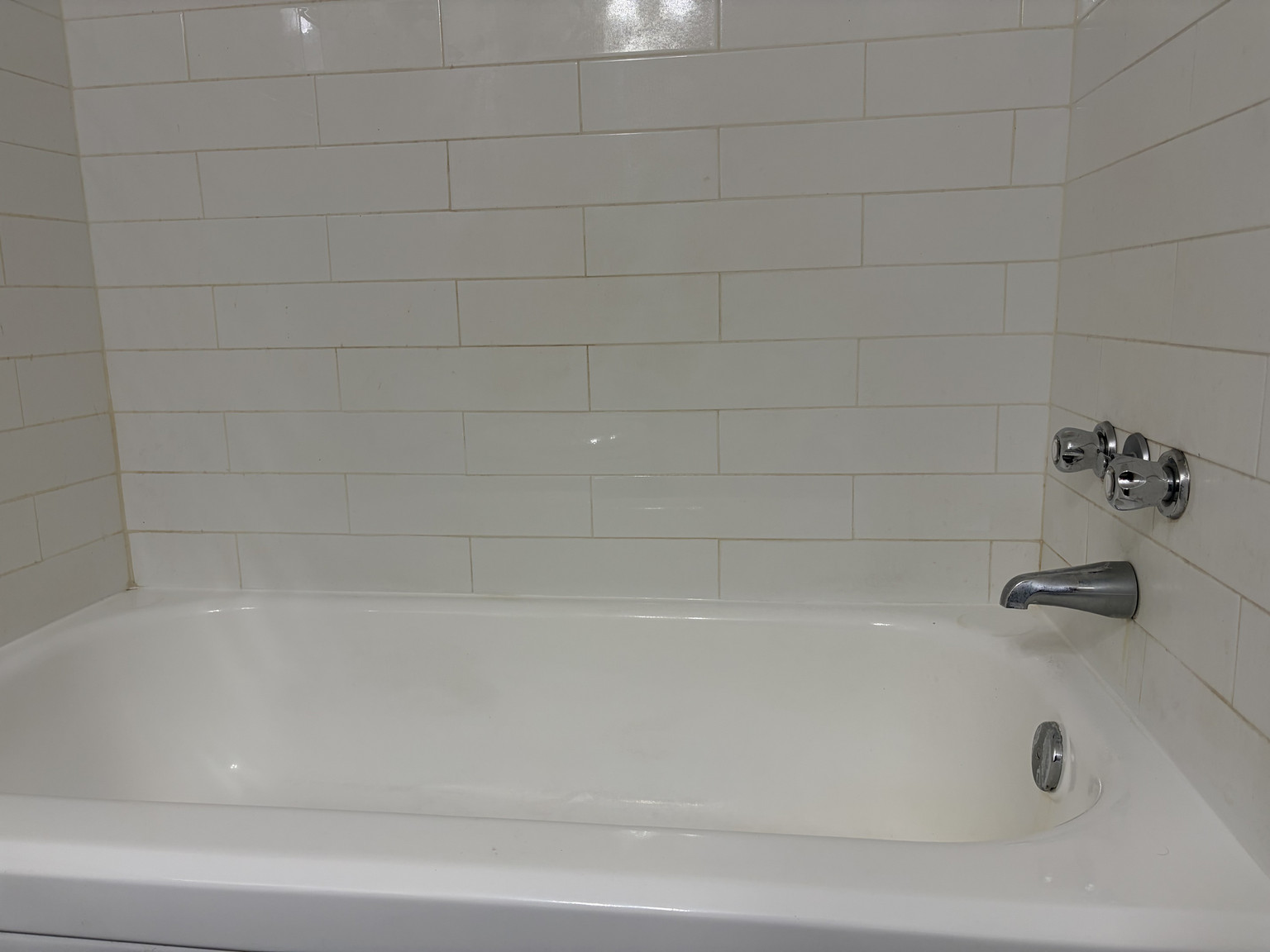 Charming Mission Condo | Bright 1 Bed + 1 Bath in Prime Inner-City Location! - Photo 6