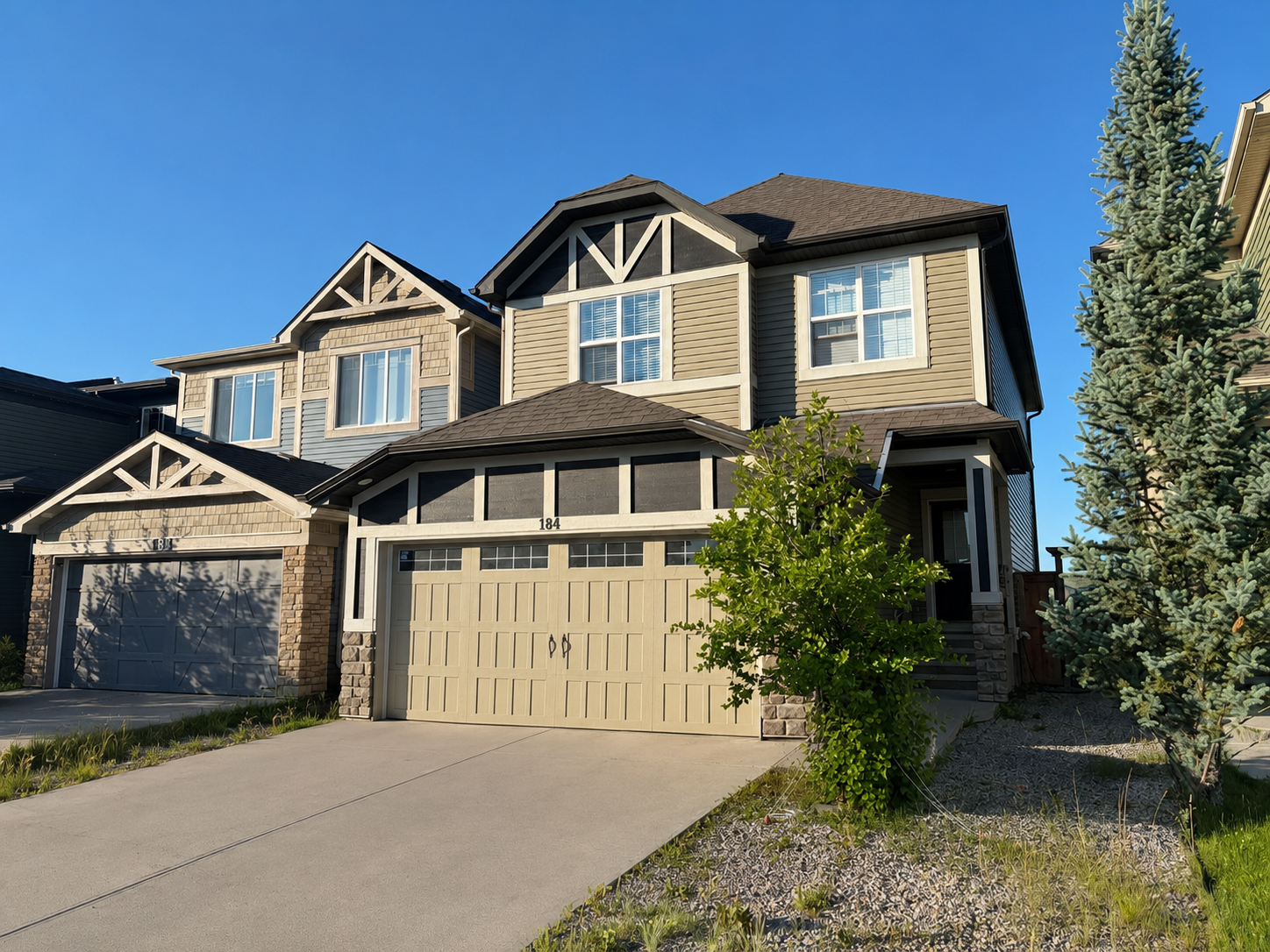 Beautiful Modern 3 Bed + 2.5 Bath Home in the Heart of Walden SE