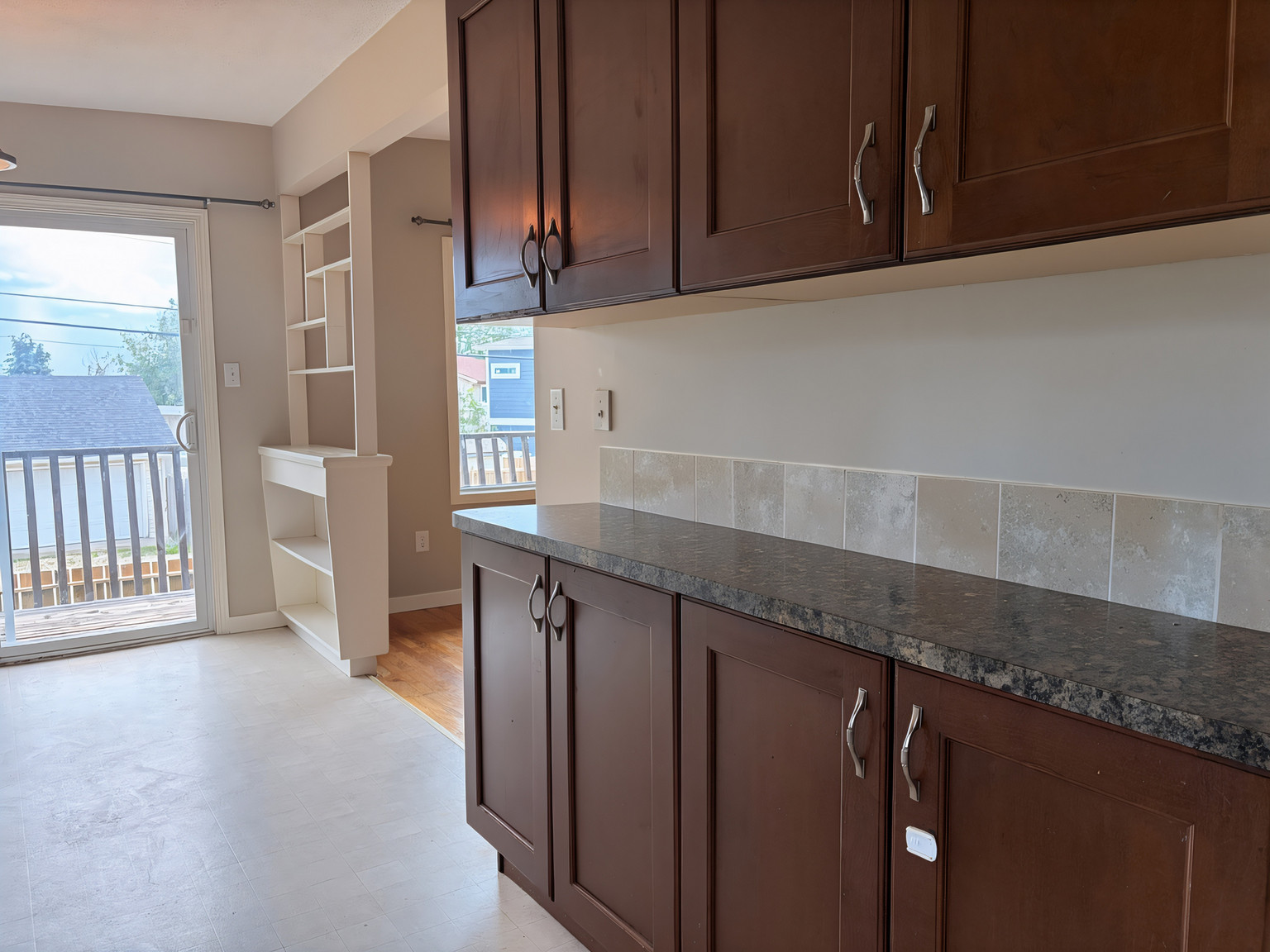 BRIGHT & UPDATED 4 Bed + 2 Bath w/ Rec Room in North Haven NW!  - Photo 7