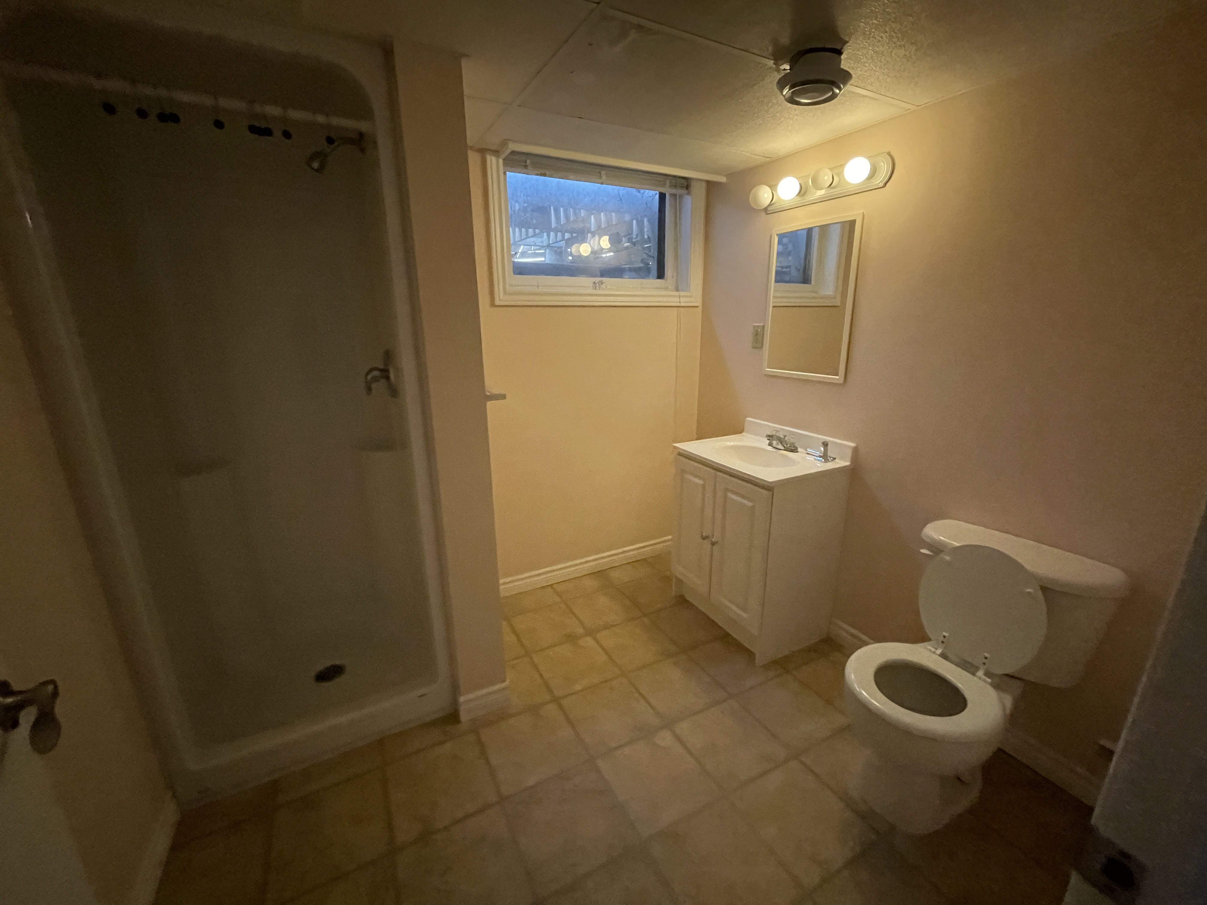 10 McFee St, Belleville, ON K8P 4P3 — photo 3