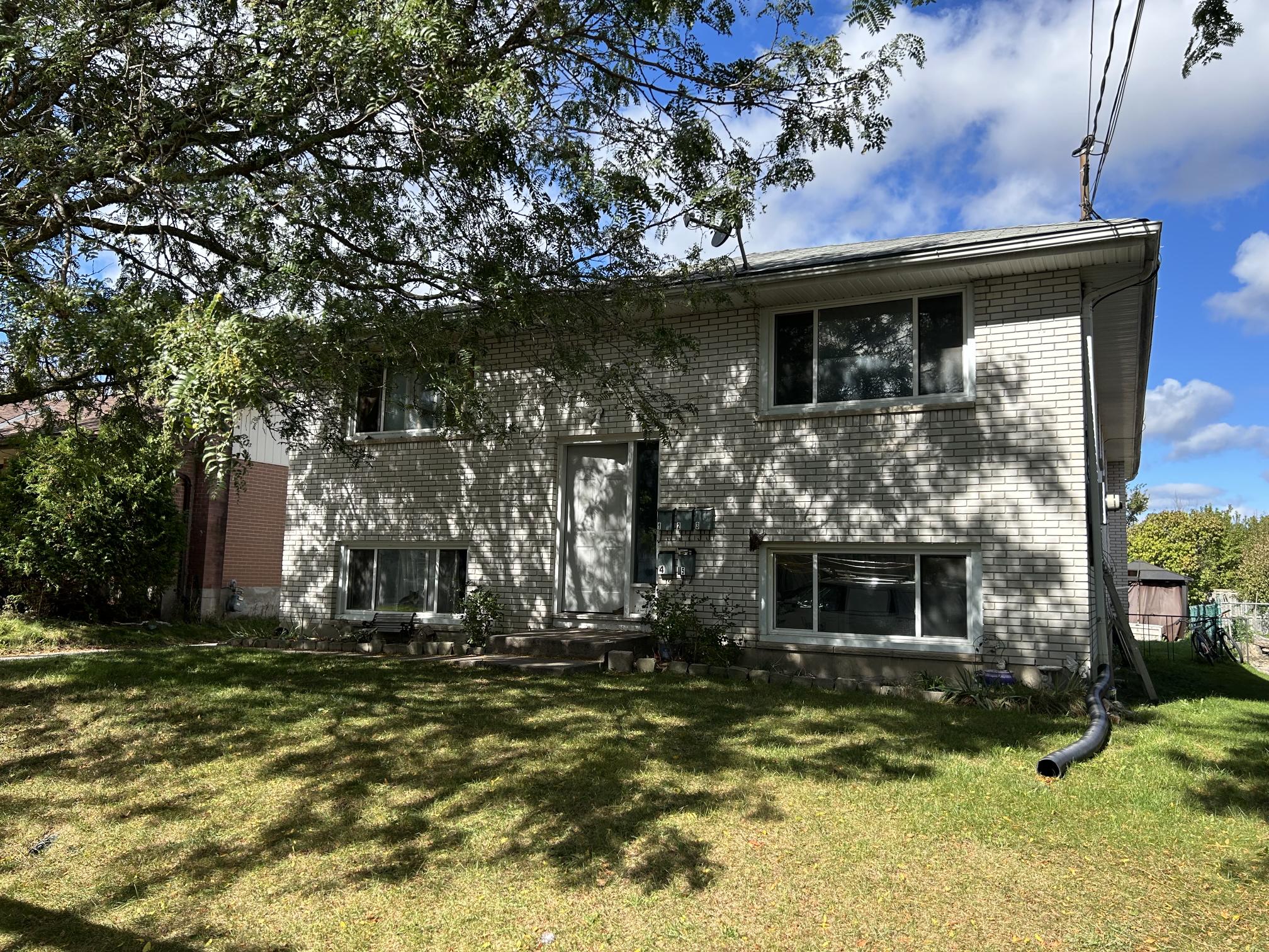 18 Union, Belleville, ON K8P 2B6 — photo 1