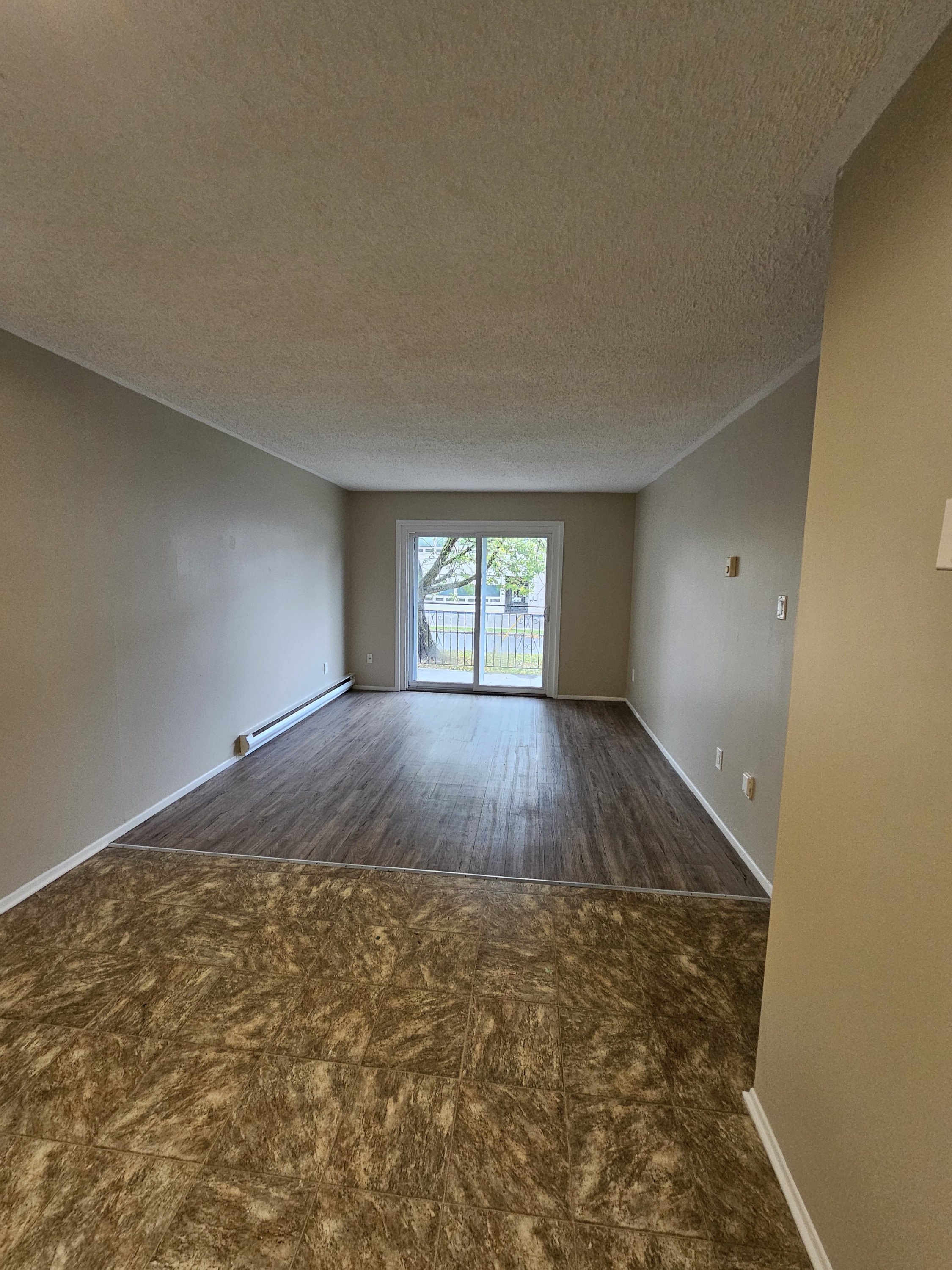4 Applewood Dr., Belleville, ON K8P 4E2 — photo 2