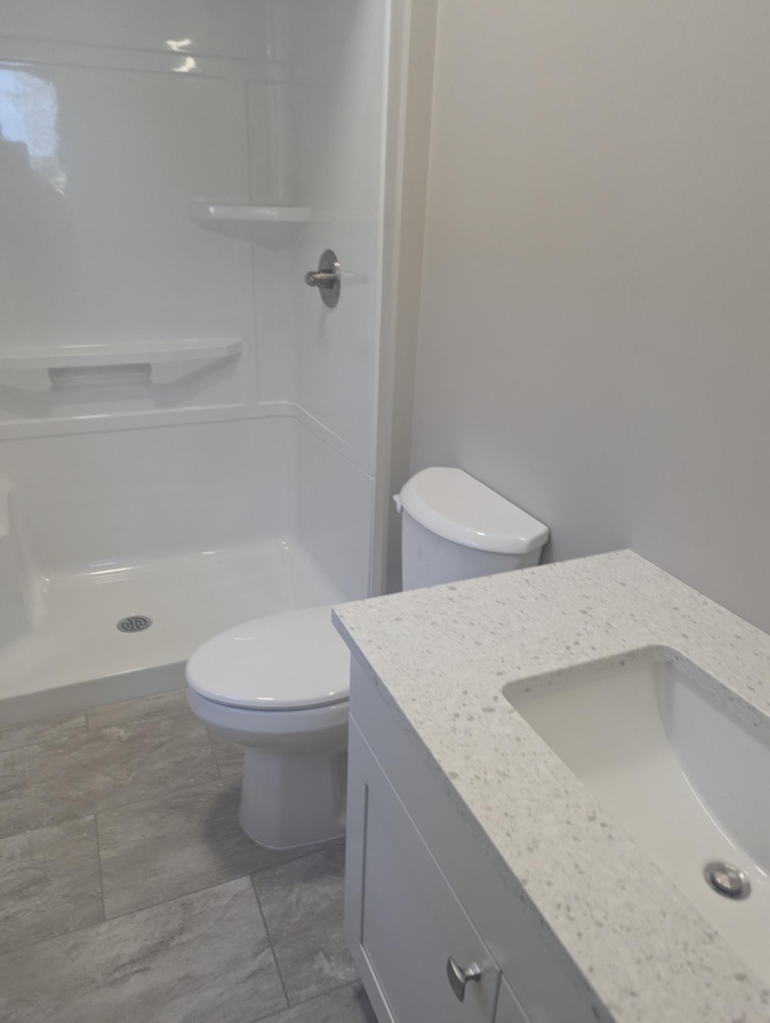 1 Matheos Crescent, Quinte West, ON K8V 4A9 — photo 2