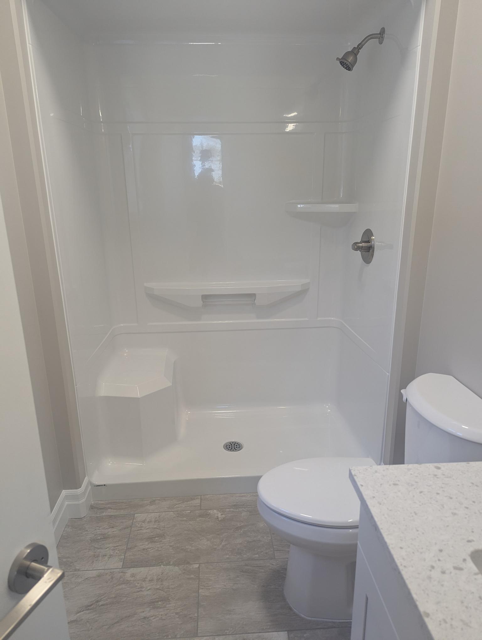 1 Matheos Crescent, Quinte West, ON K8V 4A9 — photo 3