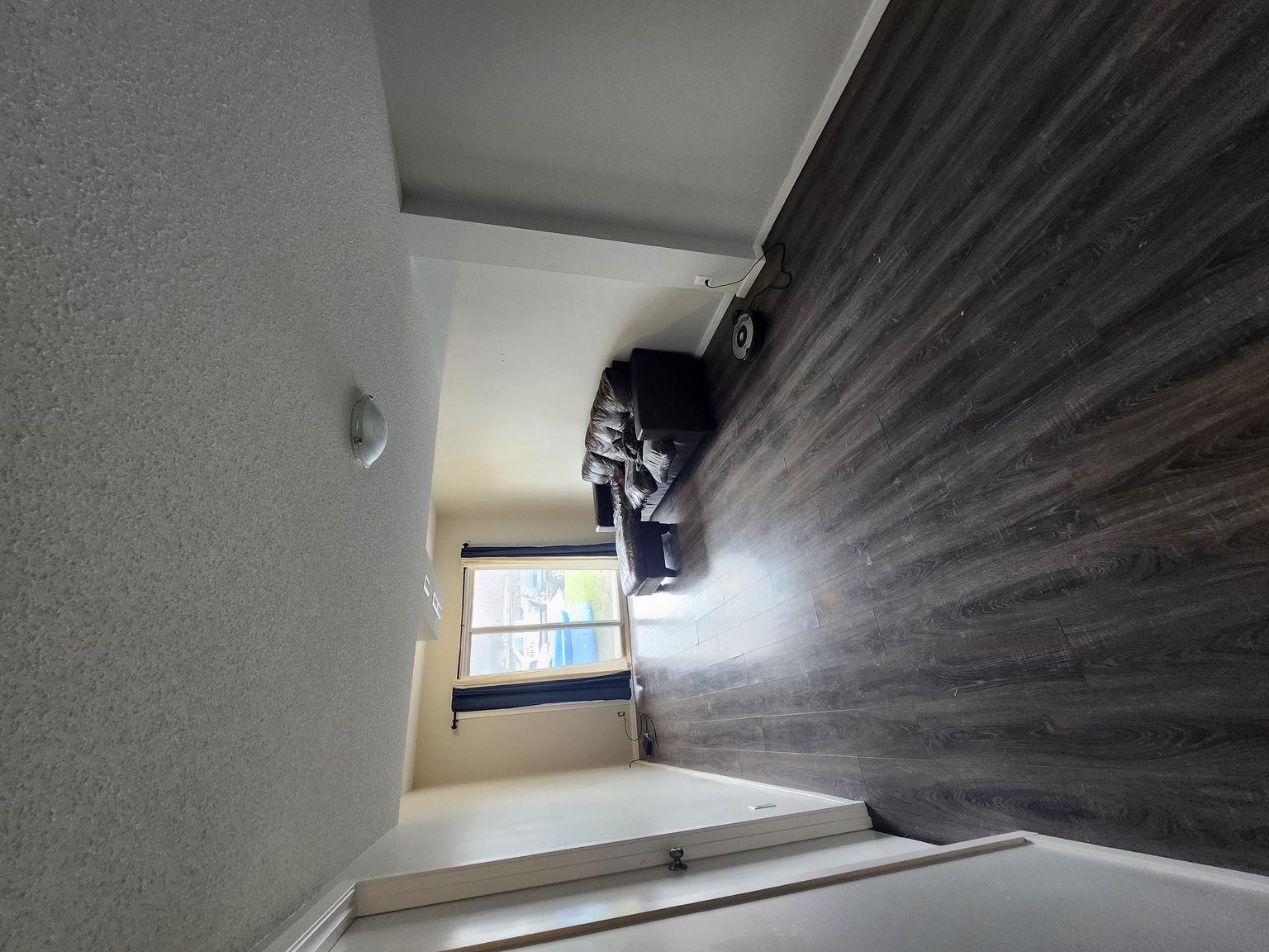 1317 37 Street SE - Photo 4